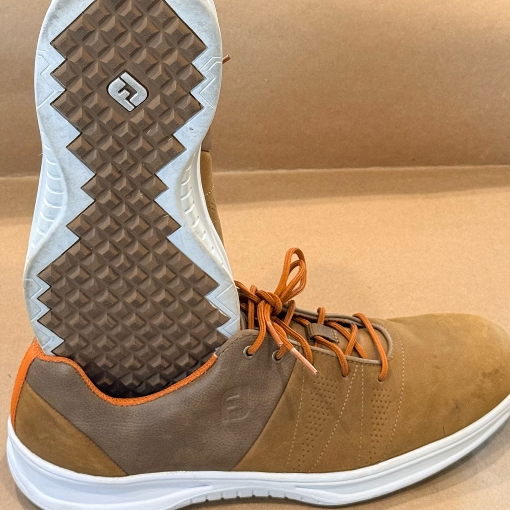 FootJoy Men’s Brown and Orange Leather Golf Sneakers